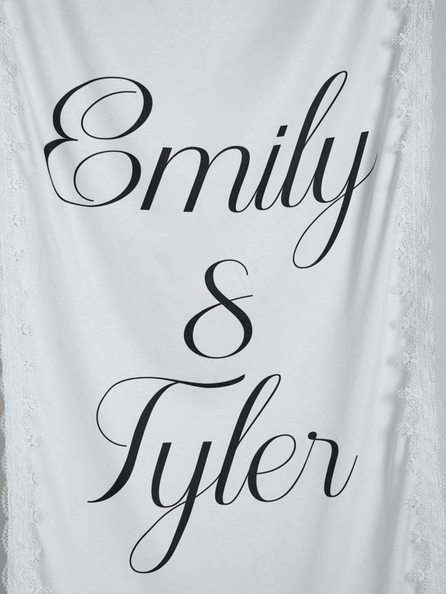 Linen Lace Welcome Banner