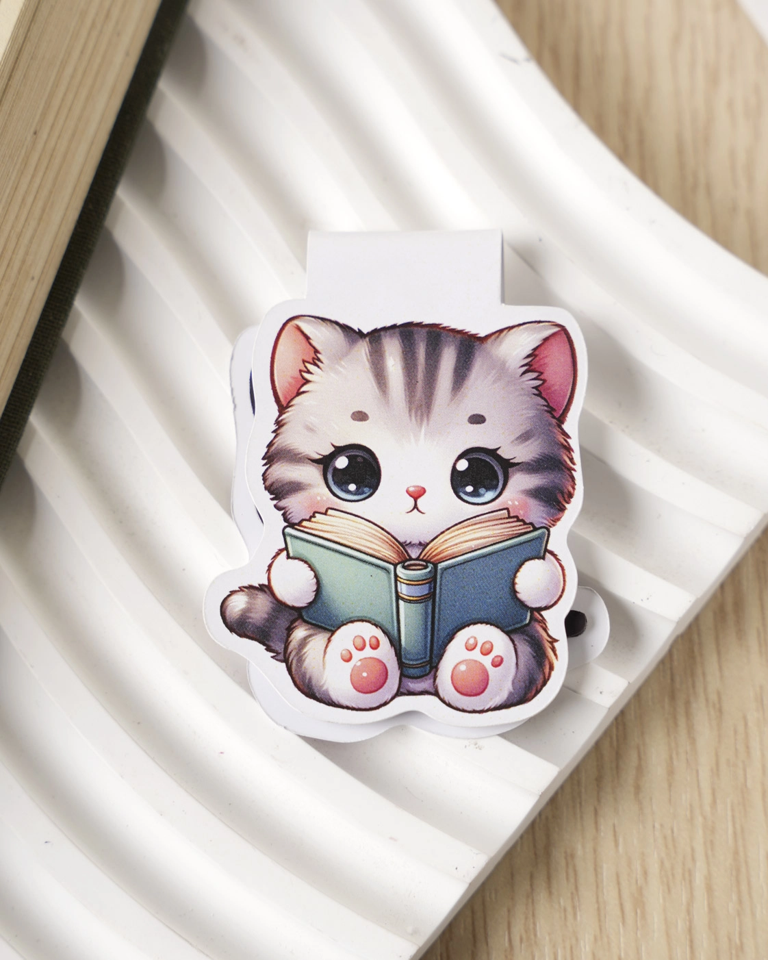 Custom Shape Magnet Bookmark