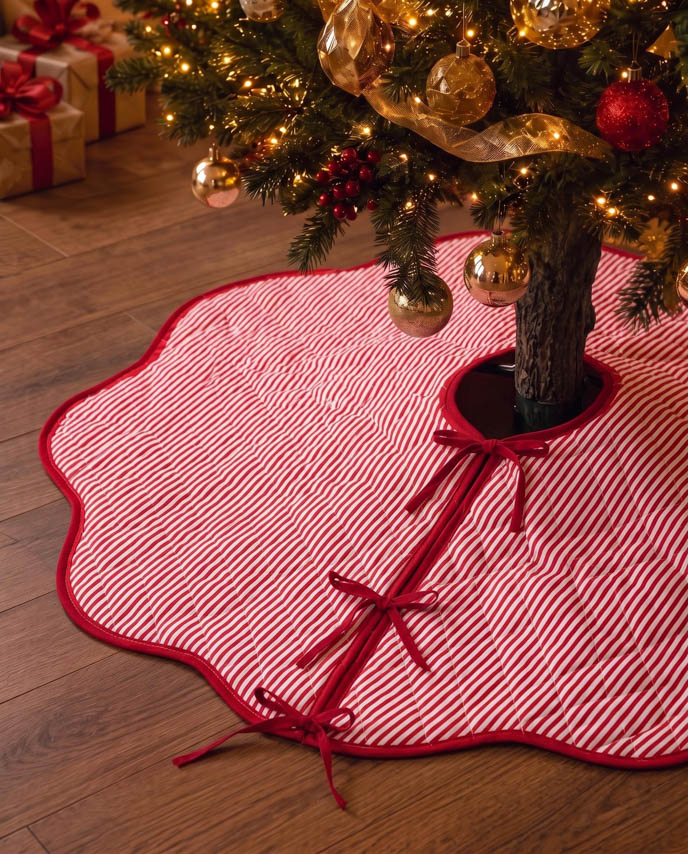 Quilt Christmas Tree Skirt
