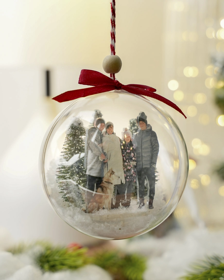 print christmas baubles