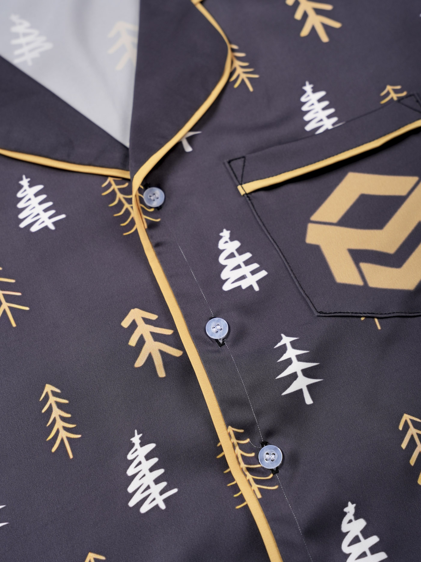 All-over Print Men's Satin Short-sleeve Pajamas Set